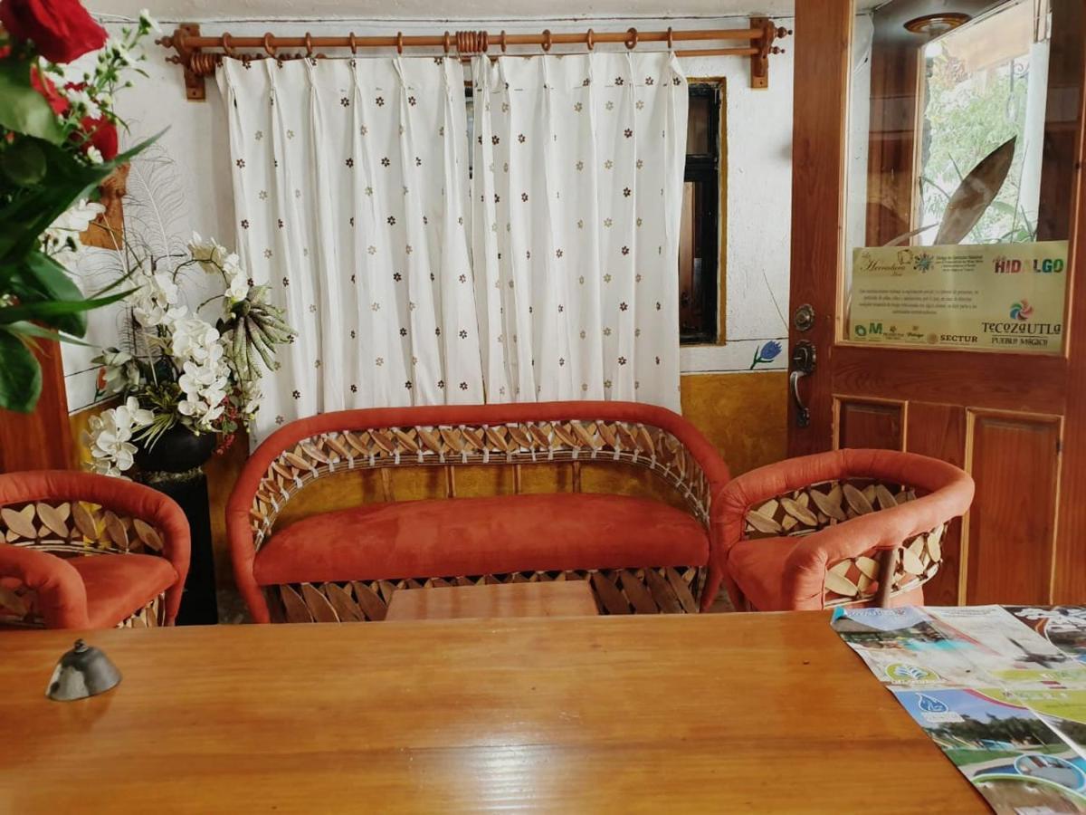 Hotel La Herradura Tecozautla Extérieur photo